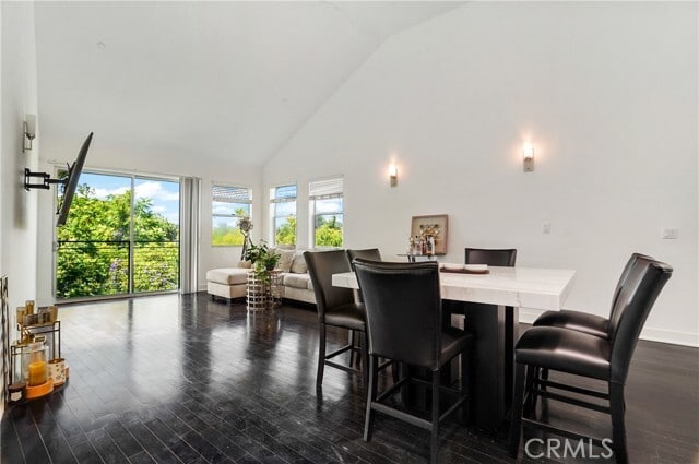Photo - 12837 Moorpark St Unit 405