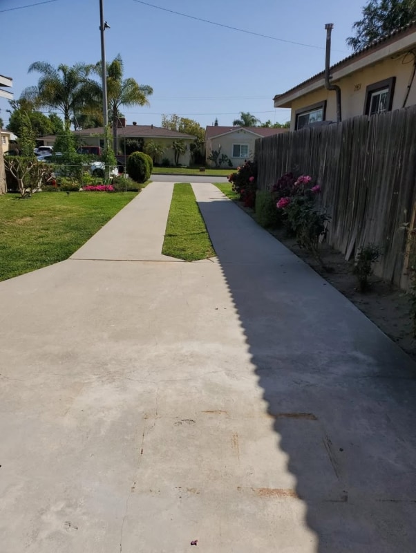 Photo - 9215 Nichols St Unit Backhouse