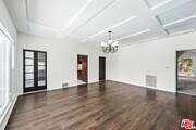 Photo - 100 N Mansfield Ave Condo