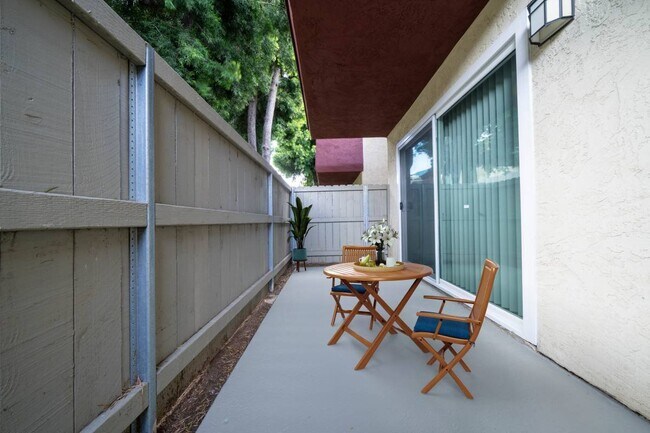 Photo - 800 E Bobier Dr Unit L002