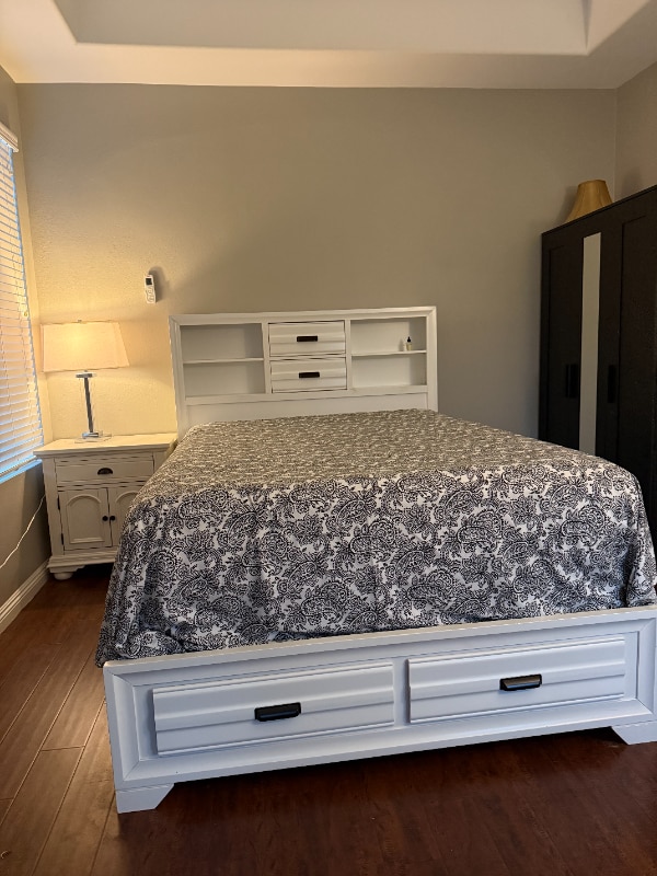 Photo - 7847 Hazelnut Dr