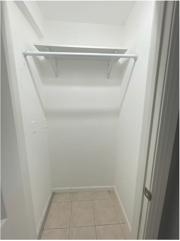 Building Photo - 923 E 21st St Rental
