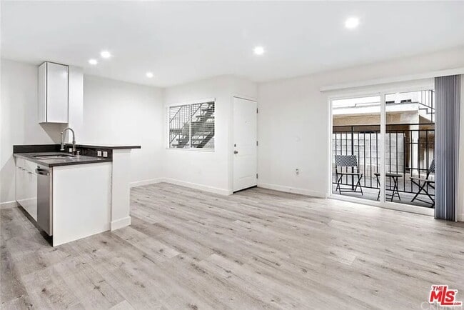 Building Photo - 5529 Bonner Ave Rental