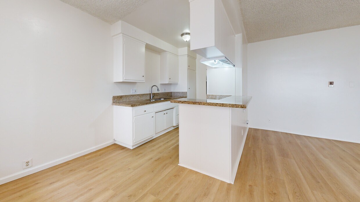 3D Tour - 768 Gaviota Ave. Apartments