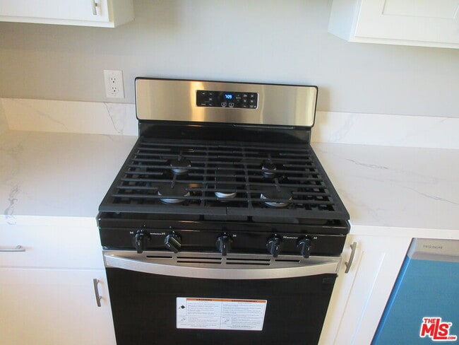 Photo - 1246 W 144th St