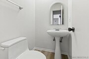 Photo - 4885 Cole St