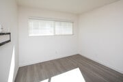 Photo - Modern Ocean Beach 1 Bed/1 Bath Apartment ... Unit 03