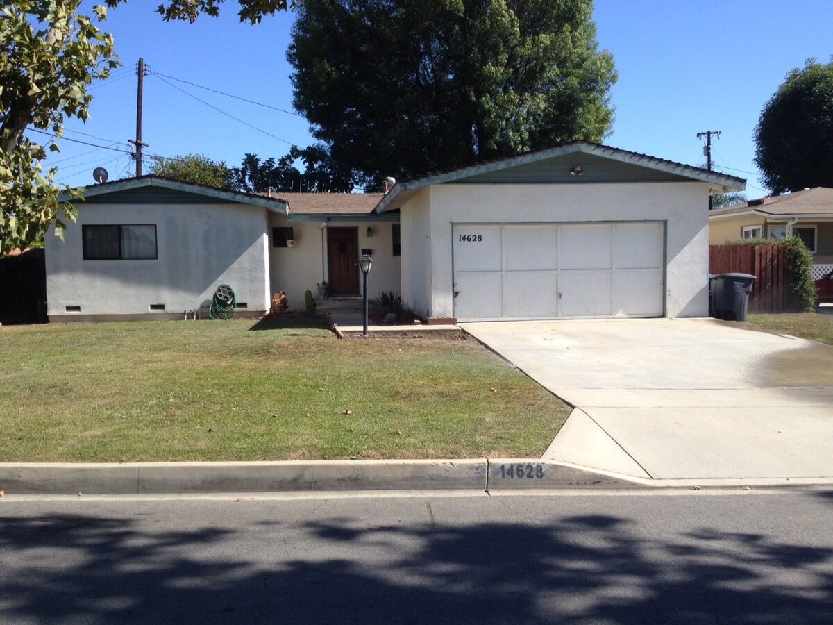 Photo - 14628 Cortina Dr