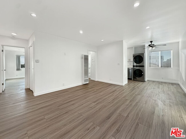 Photo - 915 Enterprise Ave Unit 5