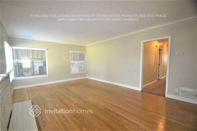 Photo - 11452 Hadley St