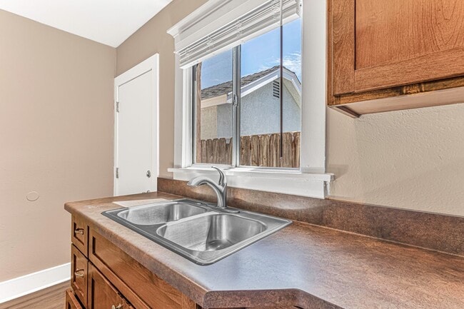 Photo - 1460 Gaviota Ave Unit 05