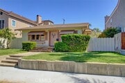 Photo - 614 11th St House