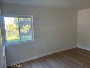 Photo - 9153 Mayne St