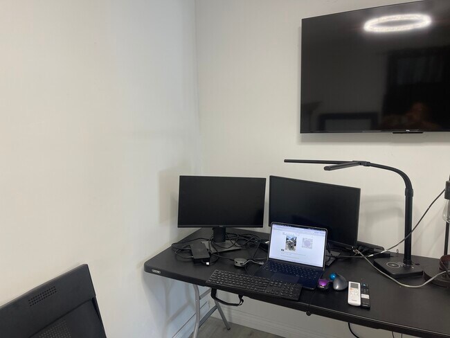STUDY - 2904 E 63rd St Unit BACK