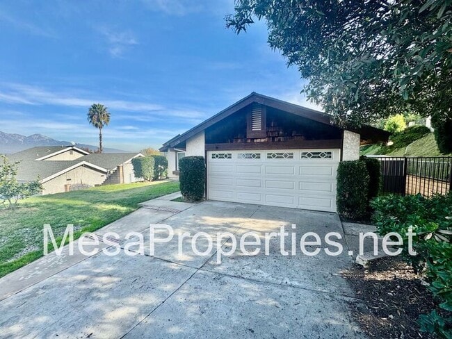 Photo - 1158 Bluegrass Pl