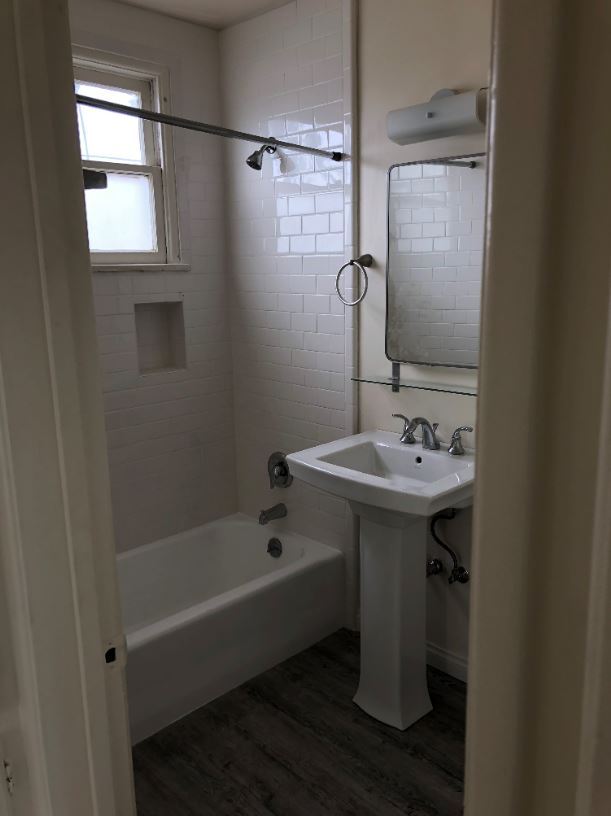 Unit E - 830 20th St