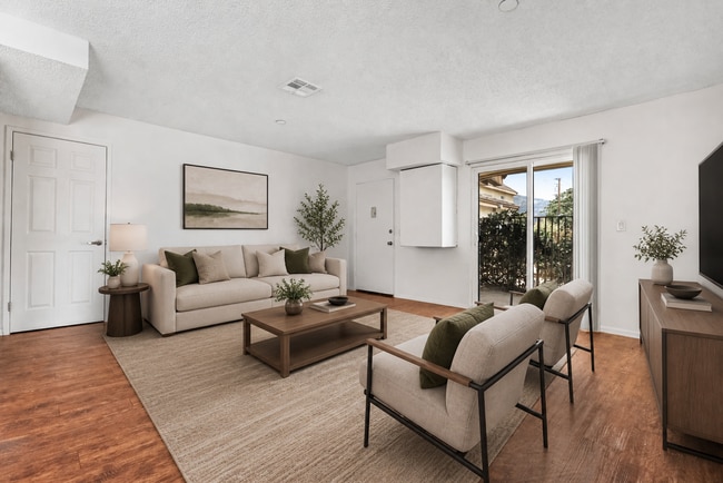 Photo - Monrovia Villas Apartments