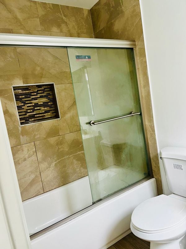 Photo - 1309 W 62nd St