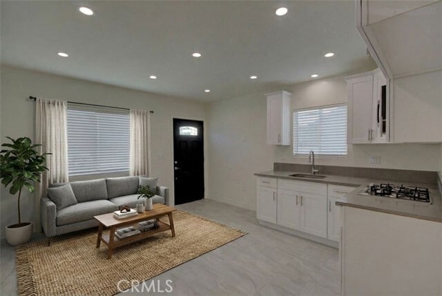 Building Photo - 14604 Cohasset St