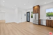 Photo - 17175 Rayen St
