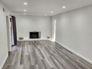 Den - 13522 Castana Ave House
