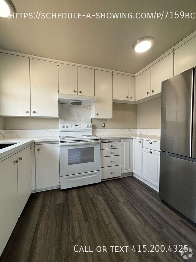 Building Photo - 1260 E 4th St Rental