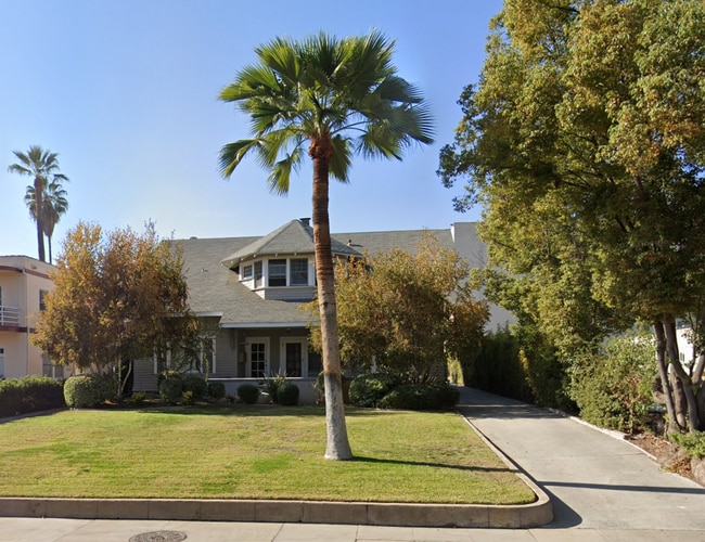 Street View - 105 S El Molino Ave Unit 2