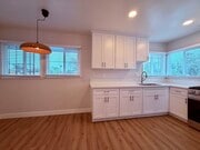 Photo - 195 E Hullett St