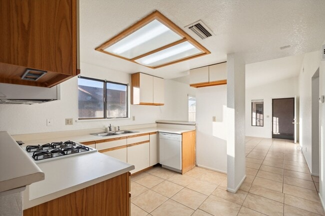 Building Photo - 78701 Ave 42 Unit B