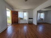 Photo - 817 Lucile Ave Apartments Unit 817