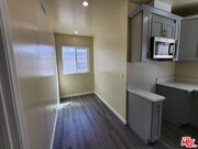 Photo - 1535 W 80th St