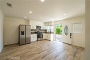 Photo - 319 Roads End St Townhome