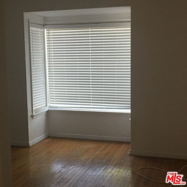 Photo - 5245 Maymont Dr