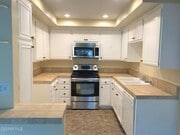 Photo - 3719 Summershore Ln