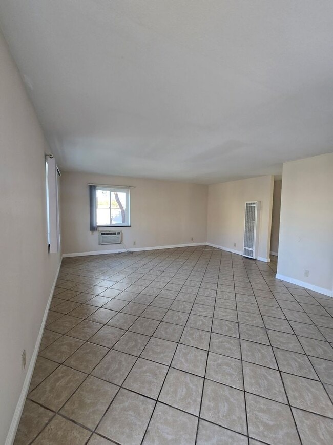 Photo - Chestnut Unit 23