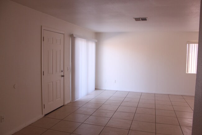 Photo - 33590 Shifting Sands Trail Unit #2