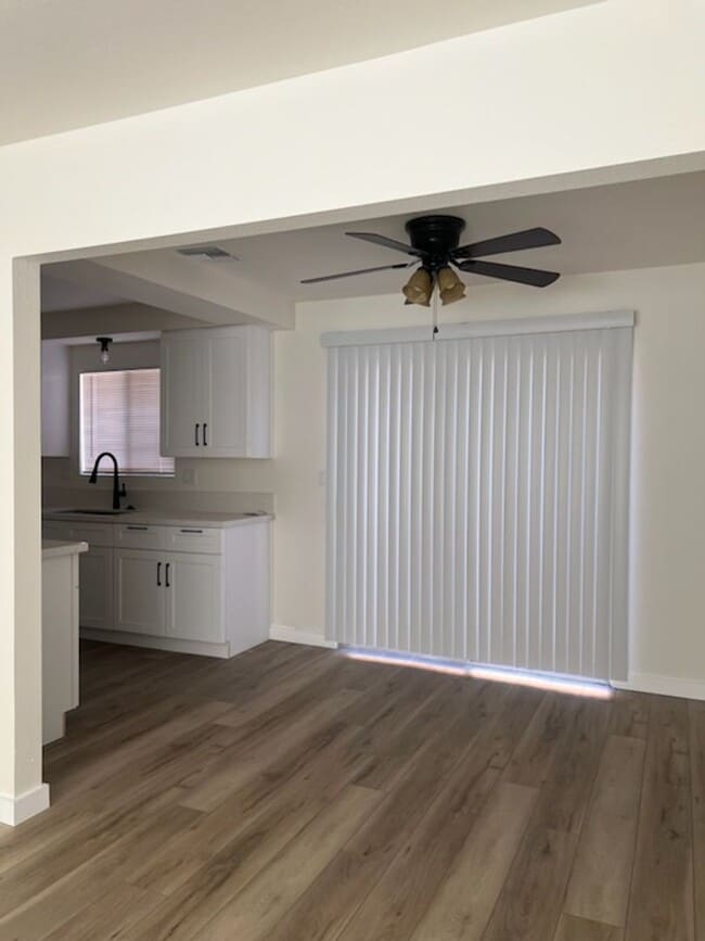 Photo - 722 Unit 722