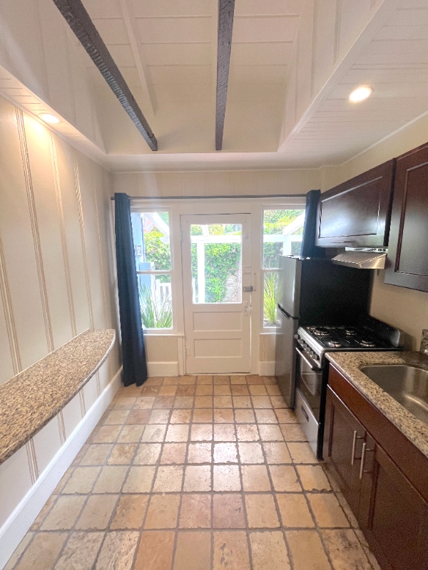 Photo - 212 N Coast Hwy Unit 10