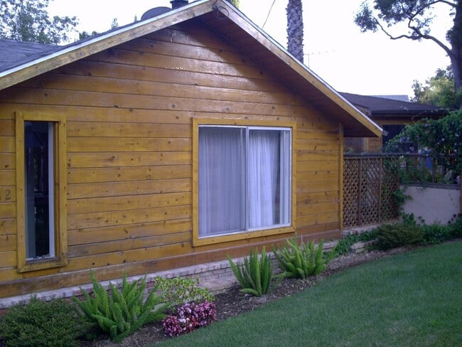 Photo - 23162 Smith Rd