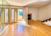 Photo - 1040 N Gardner St Condo Unit 4