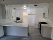 Photo - 6984 Center St