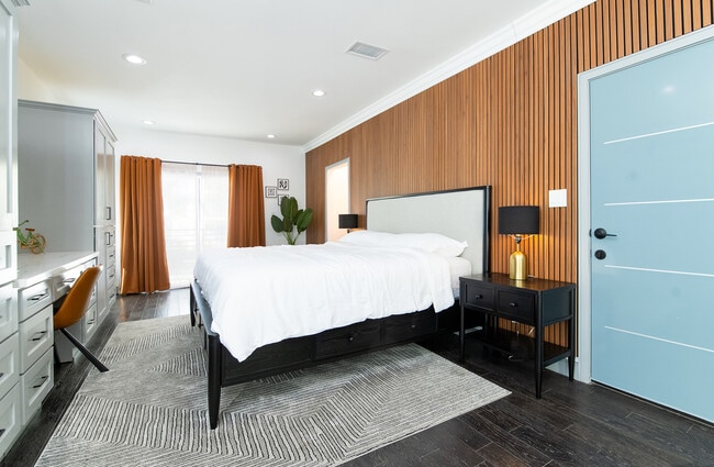 Building Photo - 216 Atlantic Ave Unit Atlantic Studio