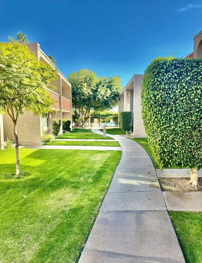 Building Photo - COMING SOON!! Charming 3 Bedroom Condo in Gated Palm Springs Community!