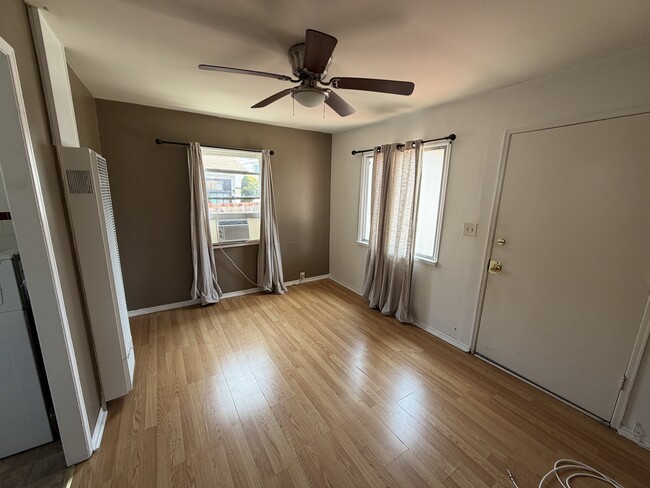 Photo - 8035 Rosecrans Ave
