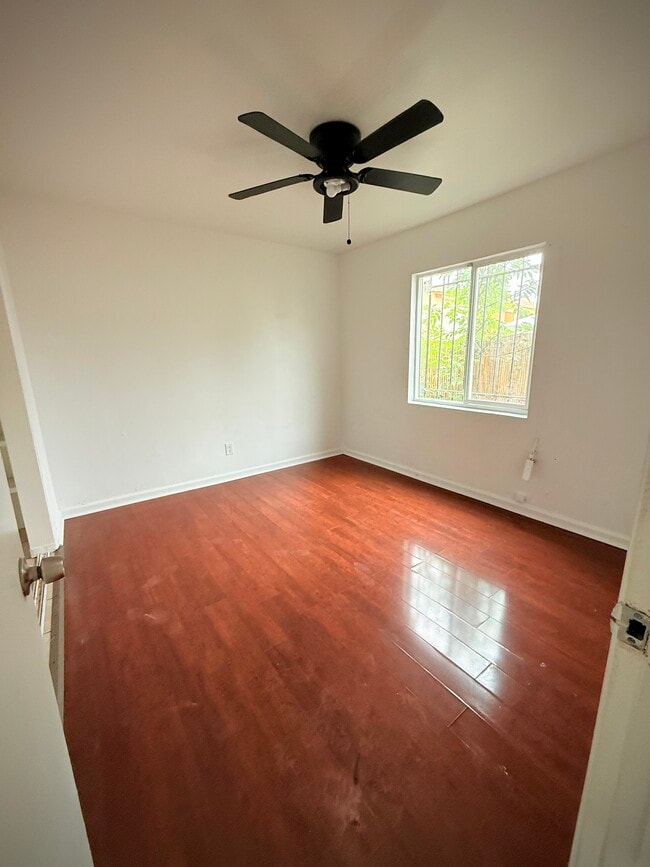 Photo - 5443 Imperial Ave Unit 5443