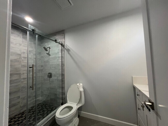 Photo - 8901 Blackheath Cir Unit Masterbed