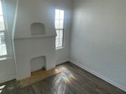 Ornamental fireplace - 3124 Garden Ave House
