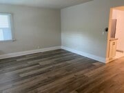 Living room - 1119 Washington Ave Apartments Unit 1119