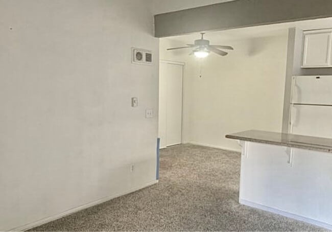 Photo - 830 W Lincoln Ave