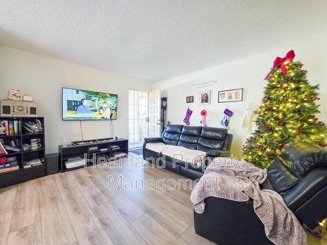 Photo - 955 Imperial Beach Blvd